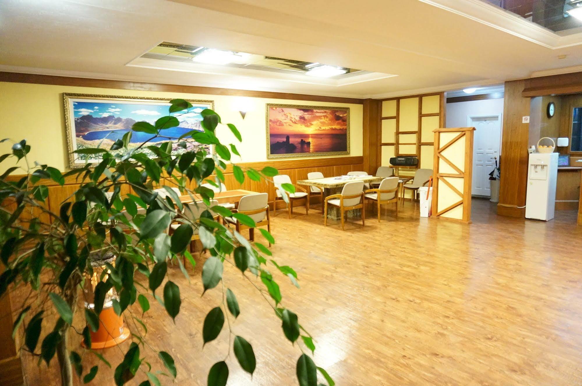 Park Beach Hotel Τζέτζου Εξωτερικό φωτογραφία
