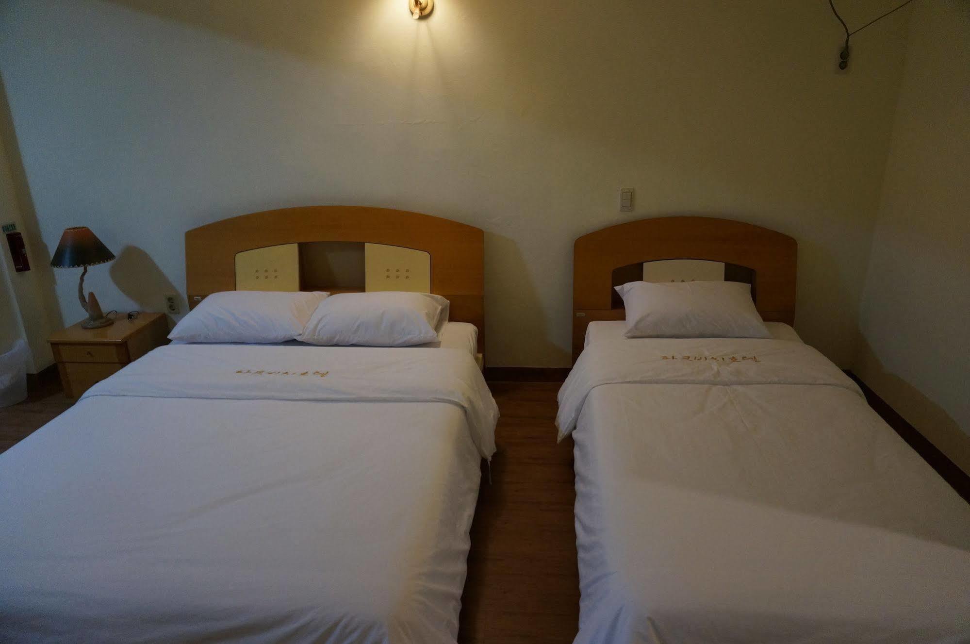 Park Beach Hotel Τζέτζου Εξωτερικό φωτογραφία